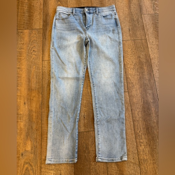 LuLaRoe Light Blue Straight Leg Jeans - Picture 1 of 6